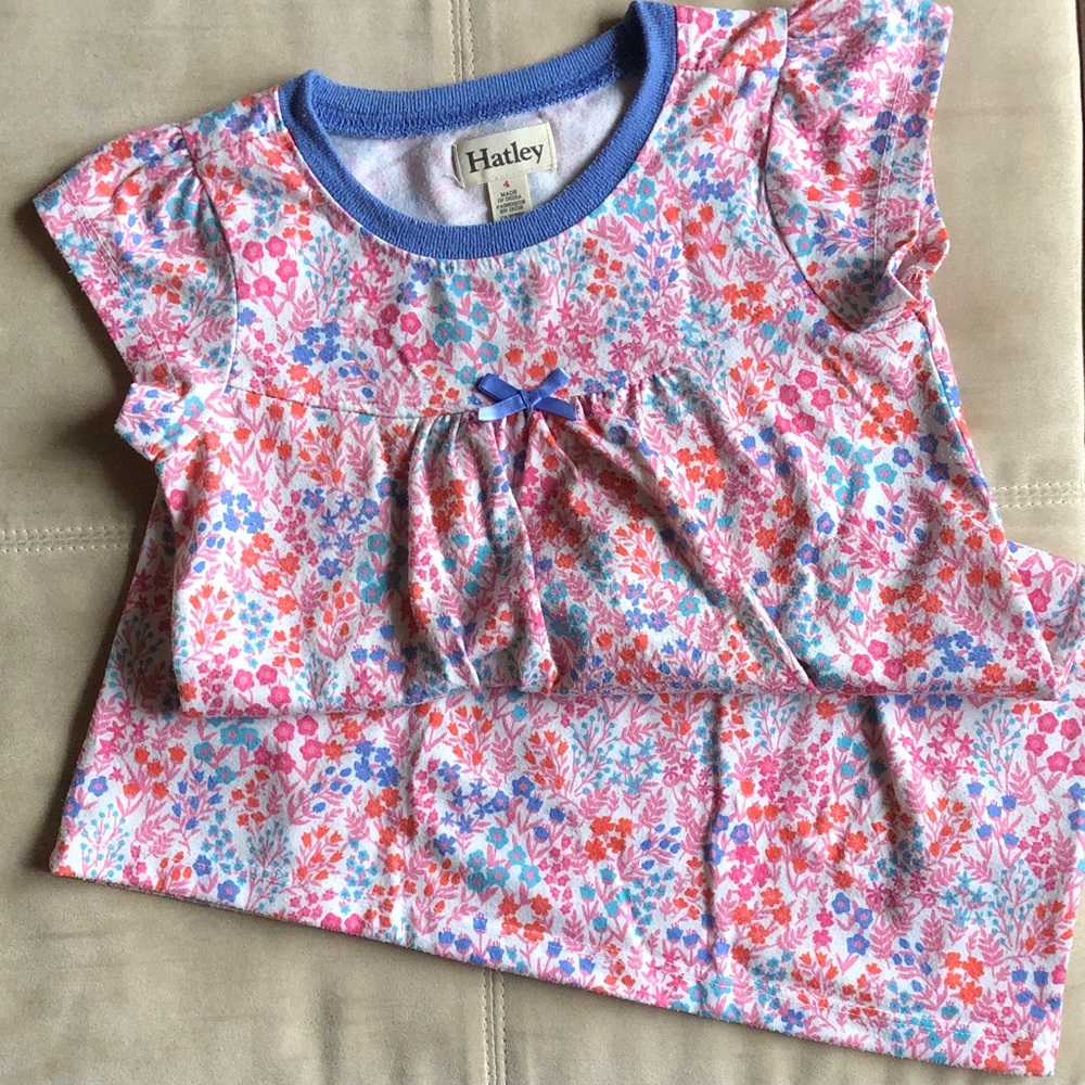 Hatley nightie (3 for 15$)